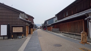 No.2.JPG